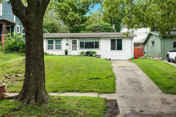 3638 Genessee ST, Kansas City, MO 64111