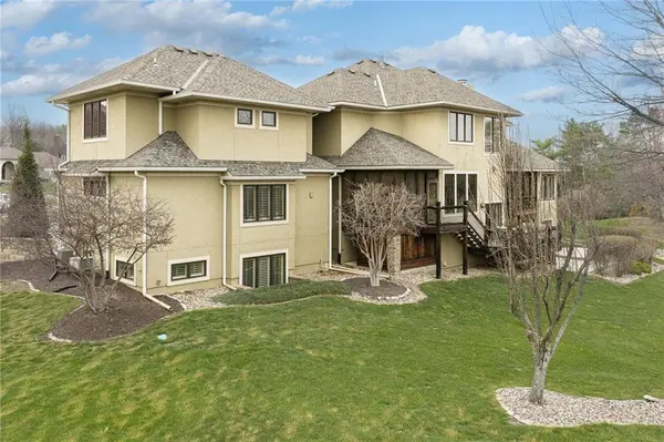 14105 Stearns ST, Overland Park, KS 66221