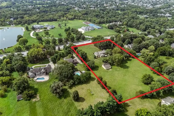 3906 W 143rd ST, Leawood, KS 66224