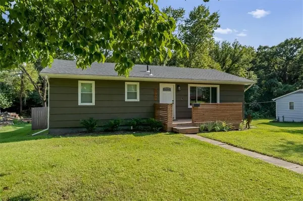 5709 E 107th TER, Kansas City, MO 64137