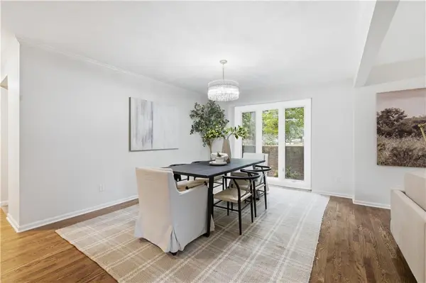 5204 W 112th ST, Leawood, KS 66211