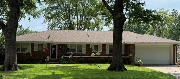 5207 Spring AVE, Kansas City, MO 64133