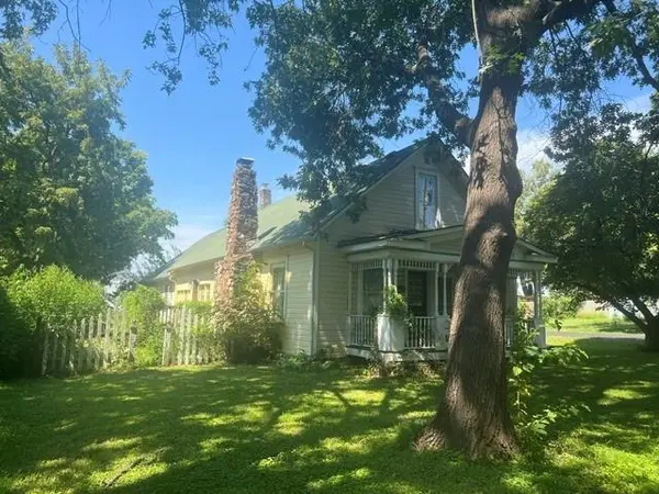 2824 N 156th ST, Basehor, KS 66007