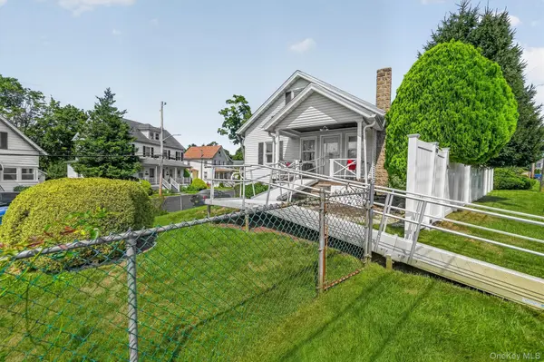 47 Woodland AVE, Rye Brook, NY 10573