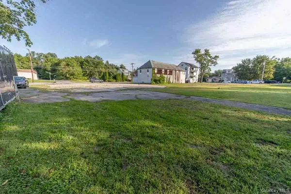212 Homestead AVE, Maybrook, NY 12543