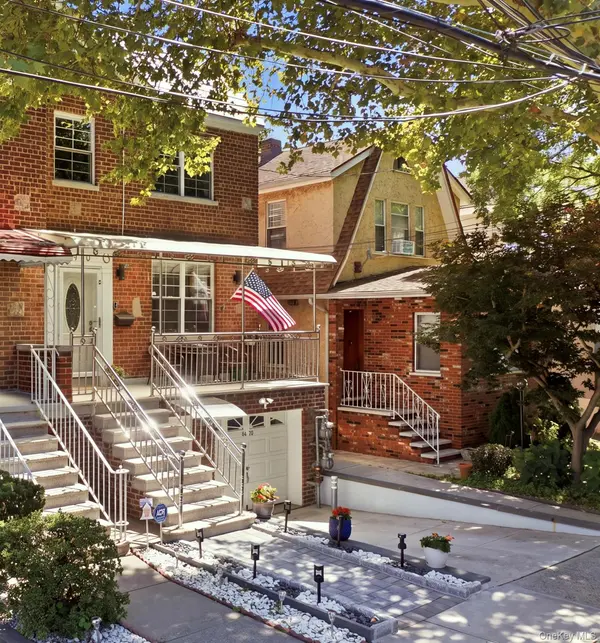 2110 Tomlinson AVE, Bronx, NY 10461