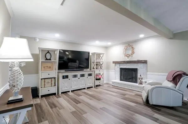 7633 Singleton ST, Indianapolis, IN 46227