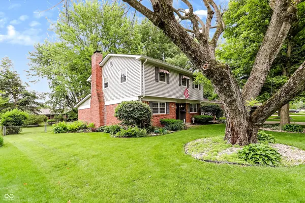 7633 Singleton ST, Indianapolis, IN 46227