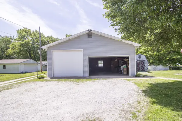 513 E Howard AVE, Arcadia, IN 46030