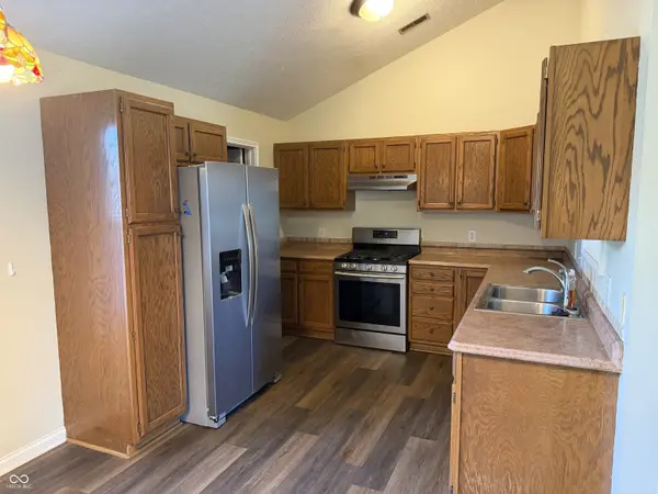 524 Jubilee LN, Avon, IN 46123