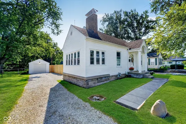 3912 Main ST, Anderson, IN 46013