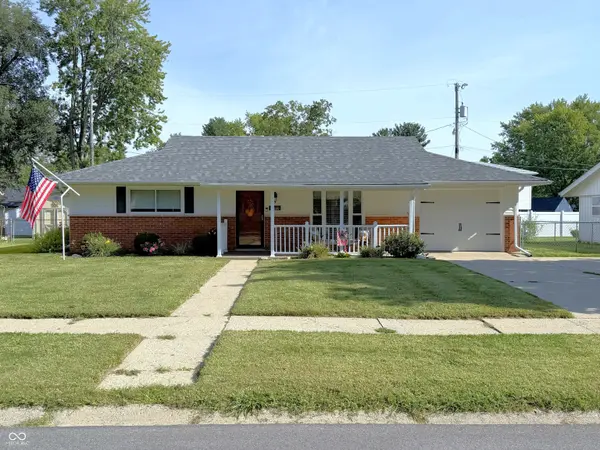 1502 Rosewood LN, Crawfordsville, IN 47933