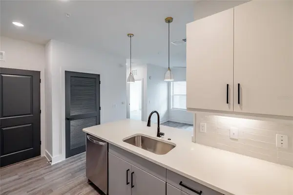 1420 LAKEFRONT DR #4305, Sarasota, FL 34240