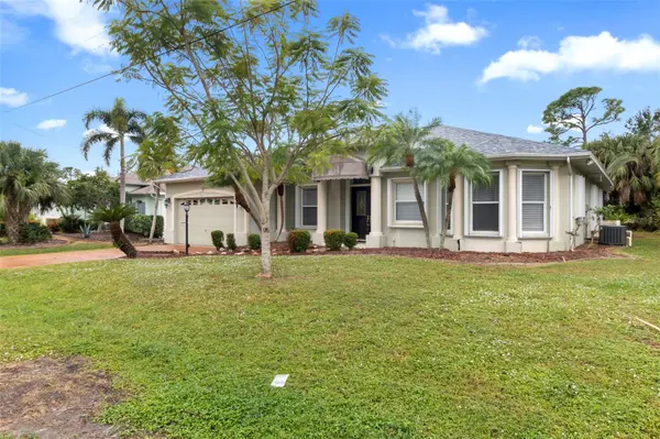 281 HALLCREST TER, Port Charlotte, FL 33954