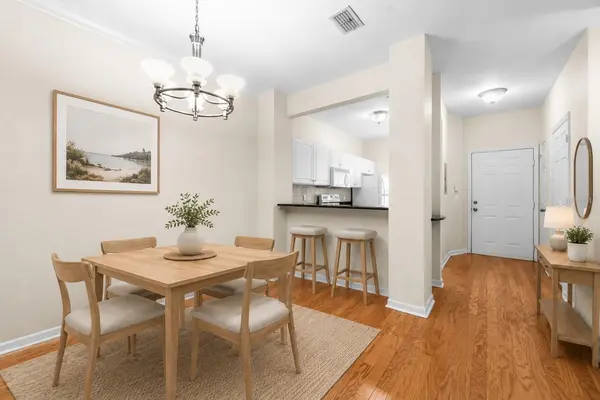 5007 NW 45TH RD #103, Gainesville, FL 32606
