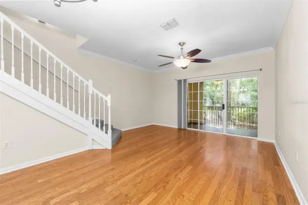 5007 NW 45TH RD #103, Gainesville, FL 32606