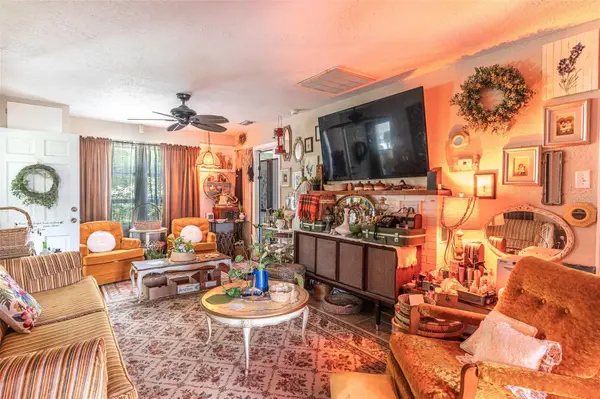 1120 S SCENIC HWY, Lake Wales, FL 33853