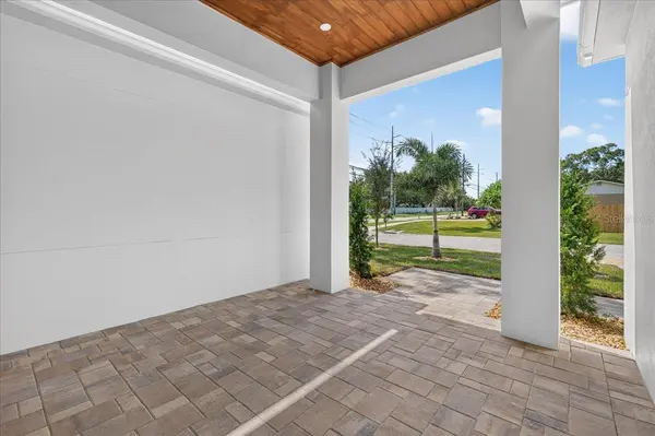 12509 83RD AVE, Seminole, FL 33776