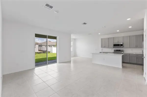 495 SILVER PALM DR, Haines City, FL 33844