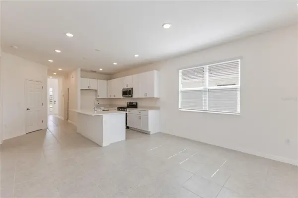 9120 WILDLIGHT TRL, Wildwood, FL 34785
