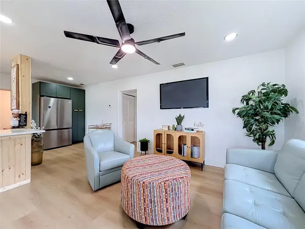 415 MERCADO AVE, Orlando, FL 32807