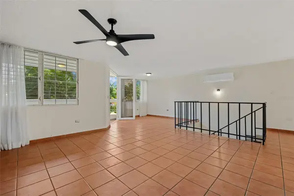 30 Avenida JUAN CARLOS DE BORBÓN #2, Guaynabo, PR 00969