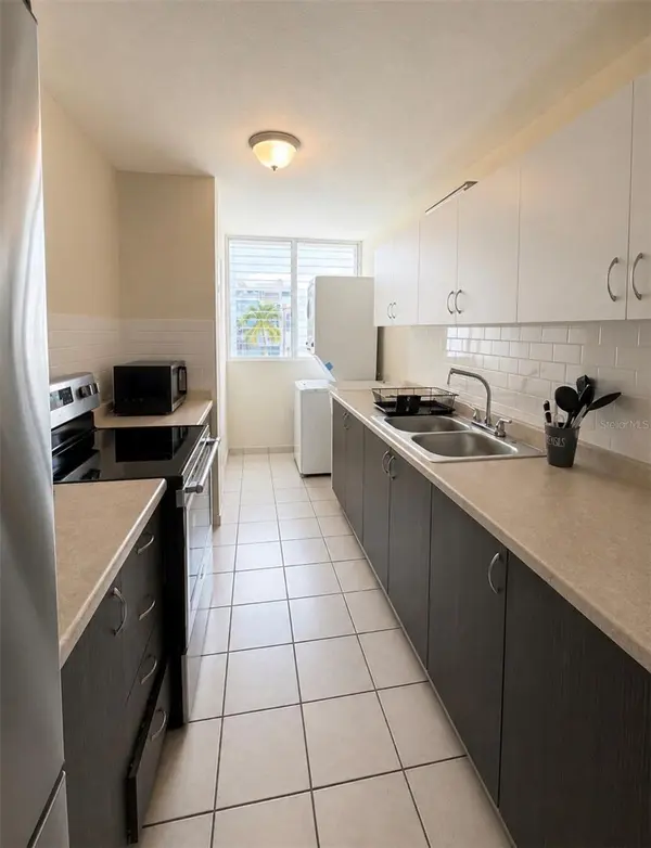 COND. CHALETS SEVILLANOS #APT Q-302, Trujillo Alto, PR 00976
