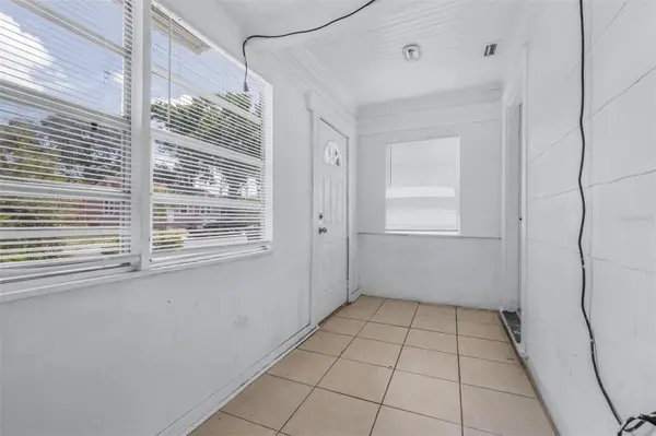 1311 PRESCOTT ST S, St Petersburg, FL 33712