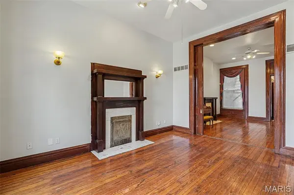 3136 Lafayette AVE, St Louis, MO 63104