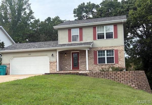 1002 Sara Jane LN, St Clair, MO 63077