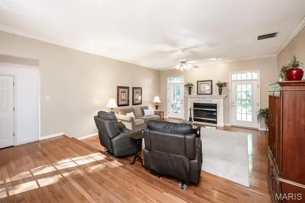 6437 Timber Lane DR, Mascoutah, IL 62258