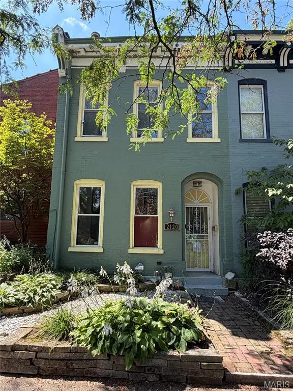 2120 Sidney ST, St Louis, MO 63104