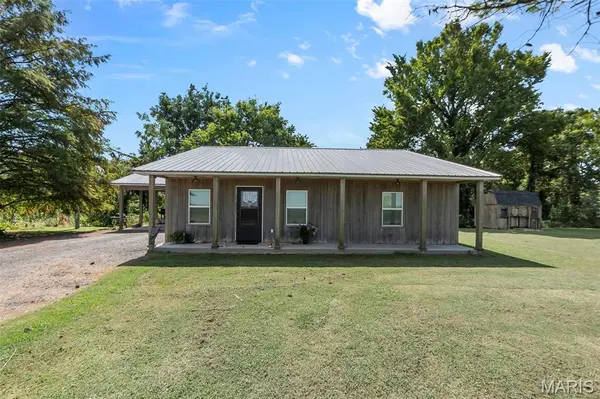 425 County Highway 454, Steele, MO 63877