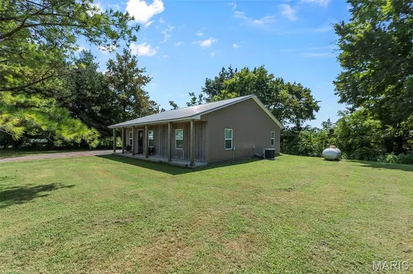 425 County Highway 454, Steele, MO 63877