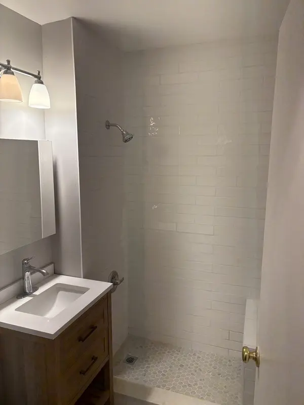 20 E Goethe ST #404, Chicago, IL 60610