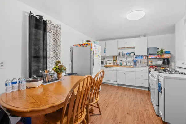 2250 S Sacramento AVE, Chicago, IL 60623