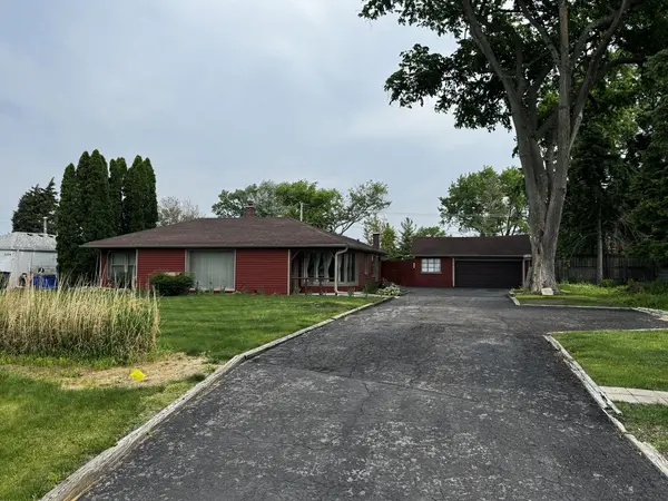 1100 S Columbine AVE, Lombard, IL 60148