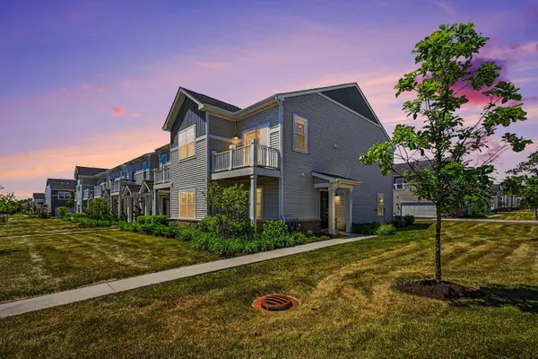 4271 Chelsea Manor CIR, Aurora, IL 60504