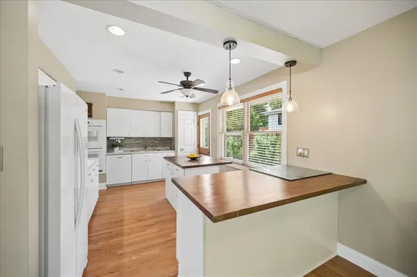 1746 Richfield AVE, Highland Park, IL 60035