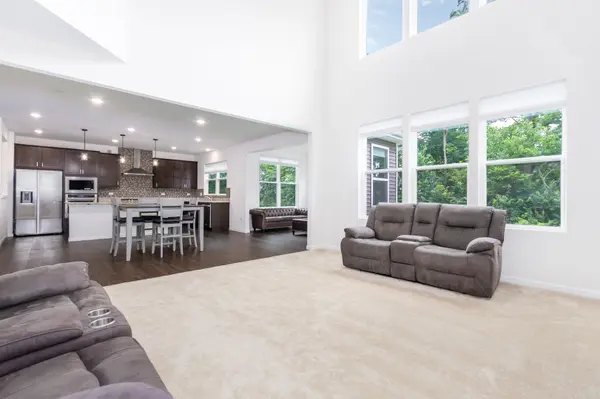 2225 Bent Grass WAY, Bolingbrook, IL 60490