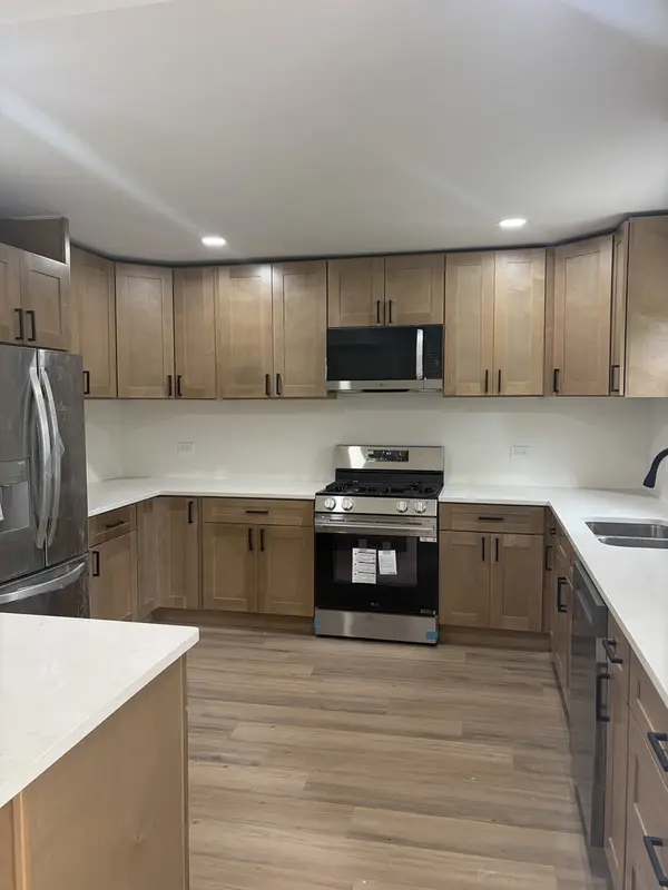 6846 Sussex RD, Tinley Park, IL 60477