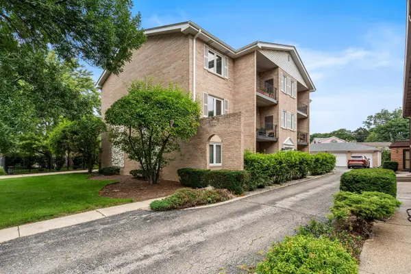 5729 N Cicero AVE #3B, Chicago, IL 60646