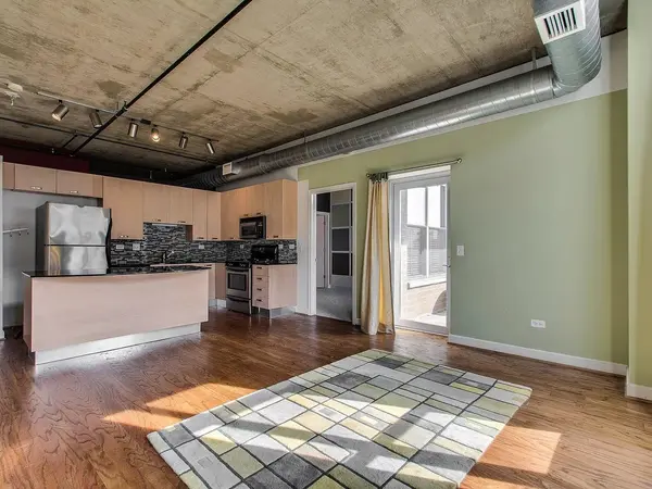 111 S MORGAN ST #710, Chicago, IL 60607