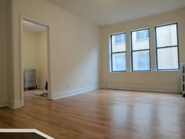 1532 N Kedzie AVE #2F, Chicago, IL 60651
