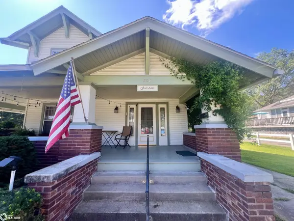 208 W Garfield, Clarinda, IA 51632