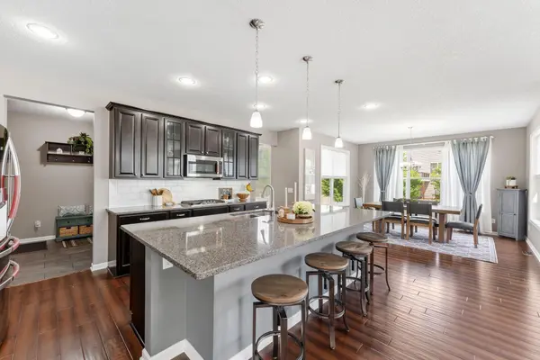 15788 Fair Hill WAY, Apple Valley, MN 55124