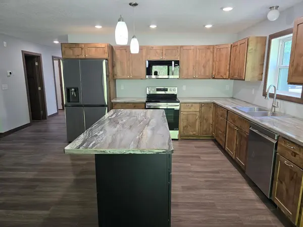 1475 Michigan AVE, Detroit Lakes, MN 56501