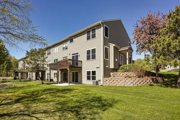 8960 Comstock LN N, Maple Grove, MN 55311