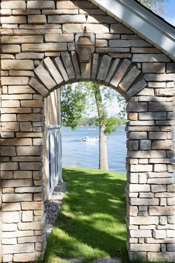 16001 Northwood RD NW, Prior Lake, MN 55372
