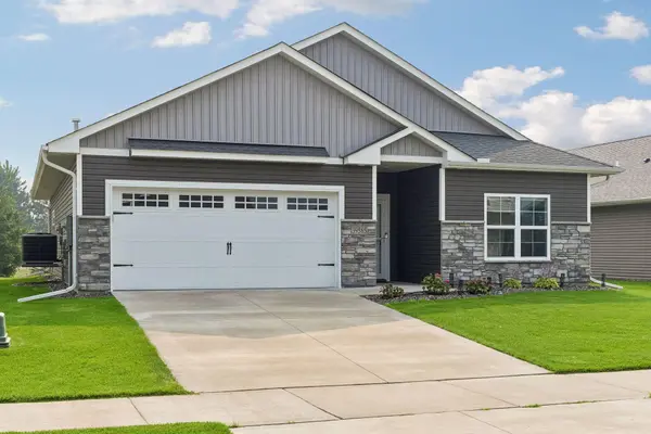 39585 Fawn AVE, North Branch, MN 55056